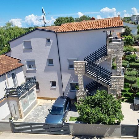 Apartments Denis 2 Медулин Екстериор снимка