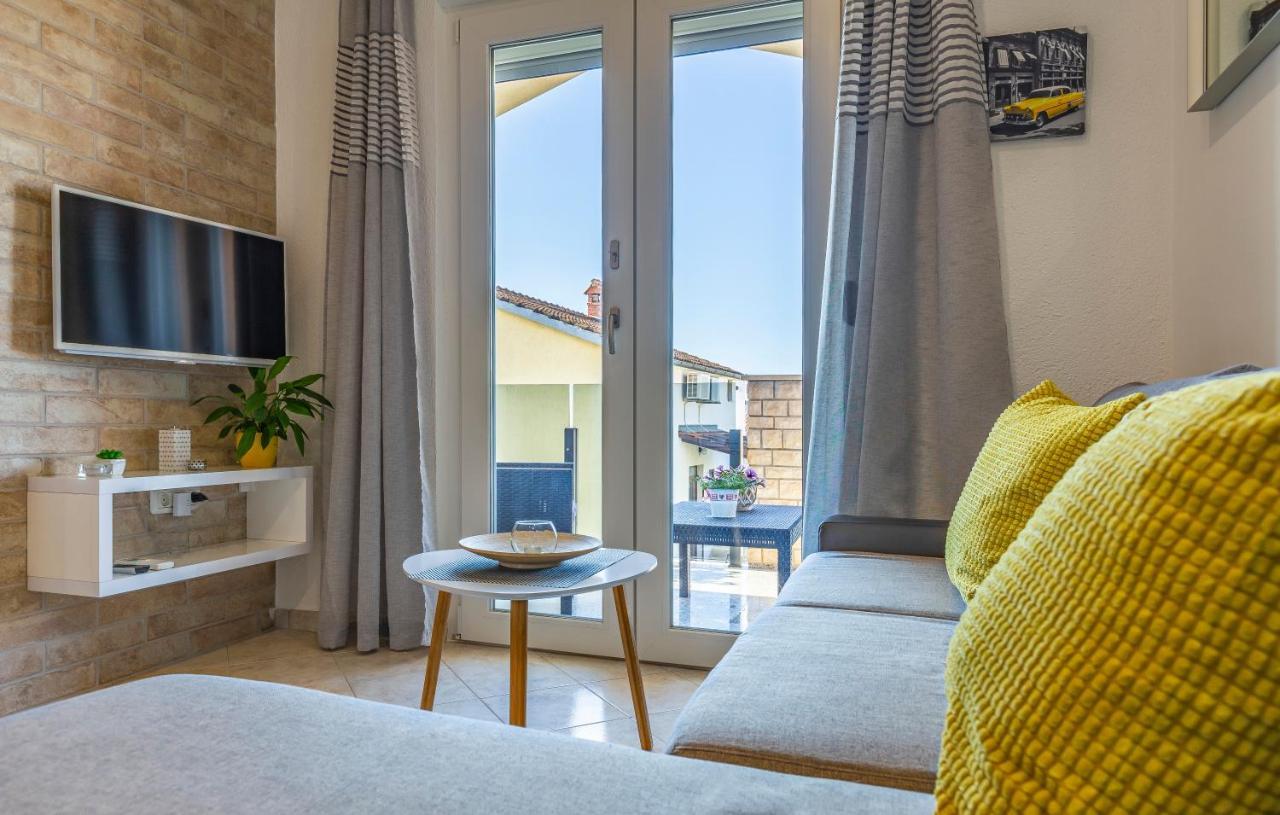 Apartments Denis 2 Медулин Екстериор снимка