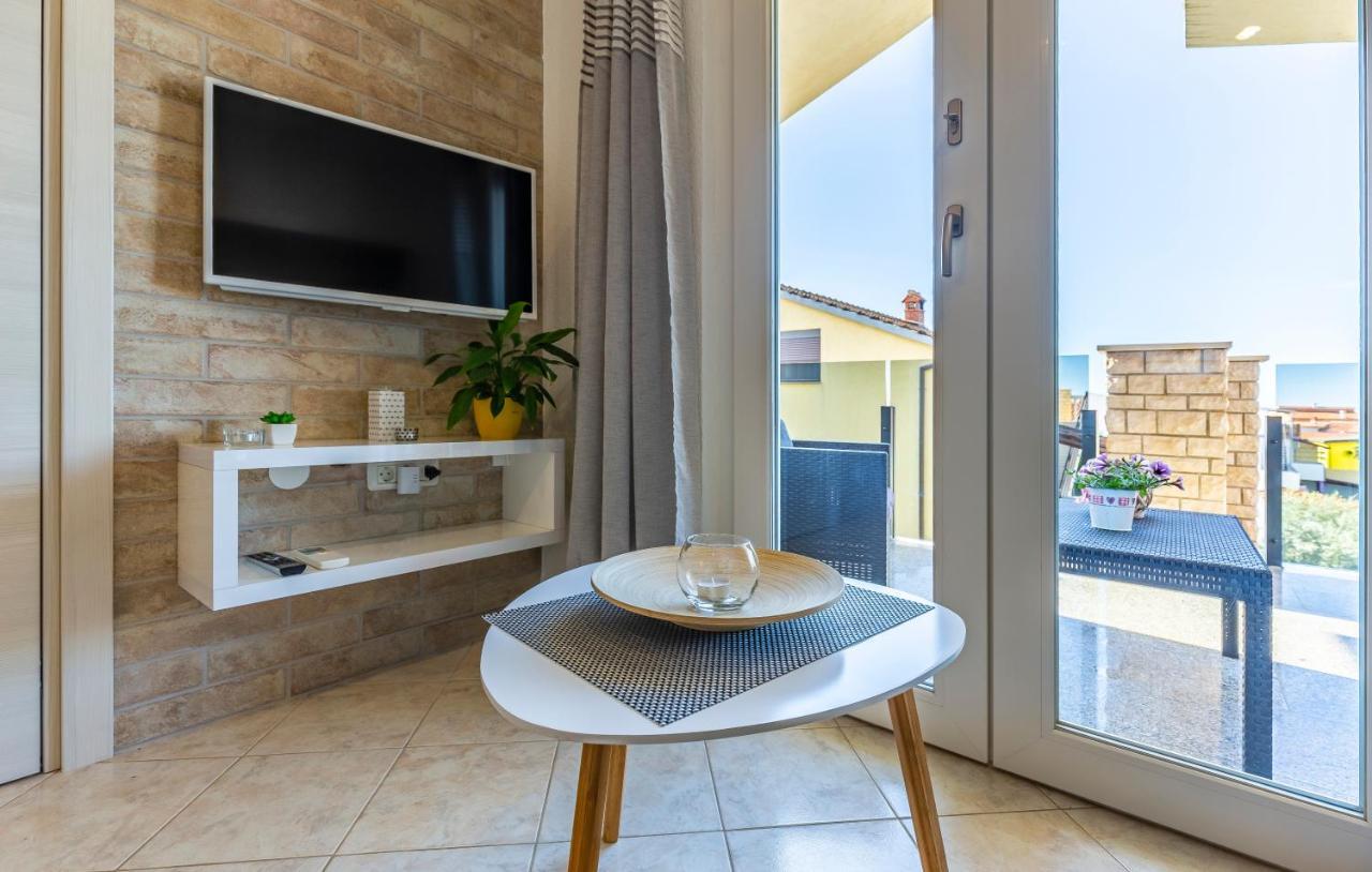 Apartments Denis 2 Медулин Екстериор снимка